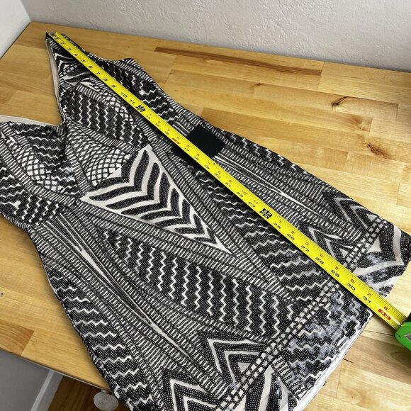 Lulu's Party Like Me Black Light Nude Sequin Bodycon V-Neck Mini Dress Small NEW - Picture 11 of 11